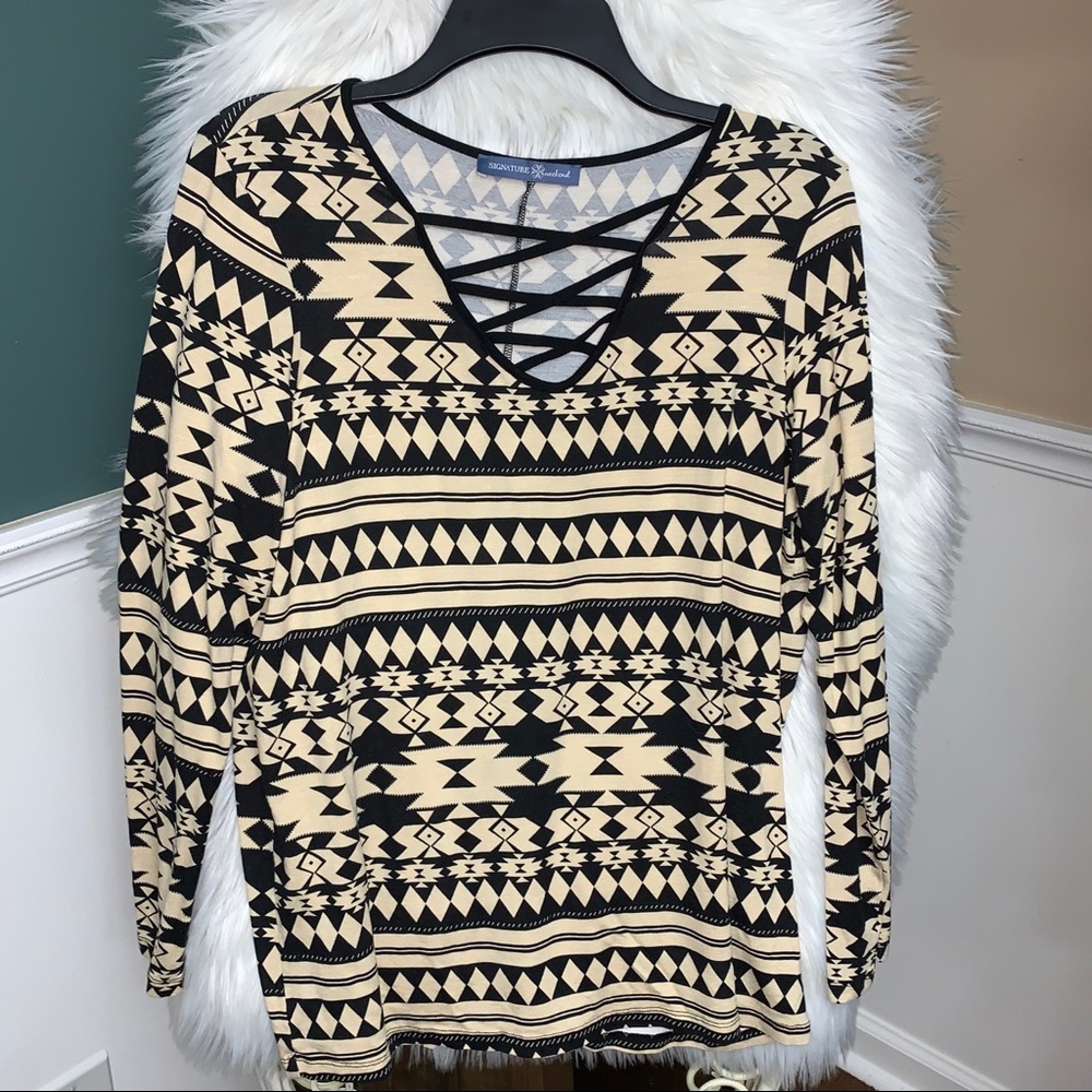 Signature Weekend Aztec Print Tunic